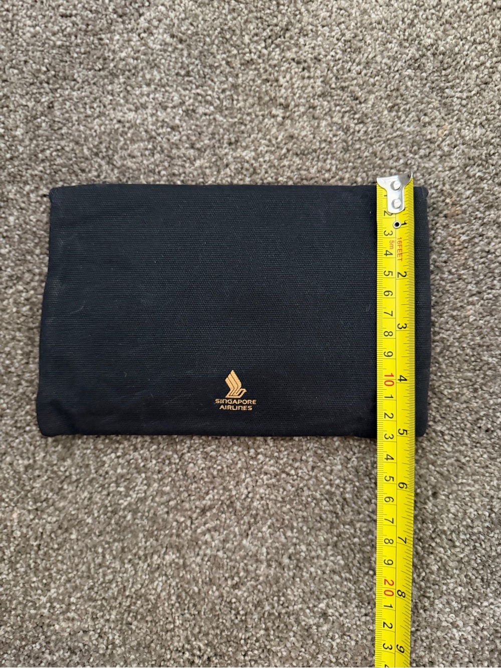 Le Labo Black Canvas Toiletry Pouch - Picture 3 of 5